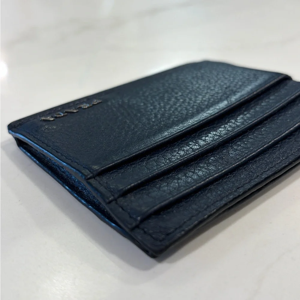Prada navy leather card holder - Picture 5 of 9